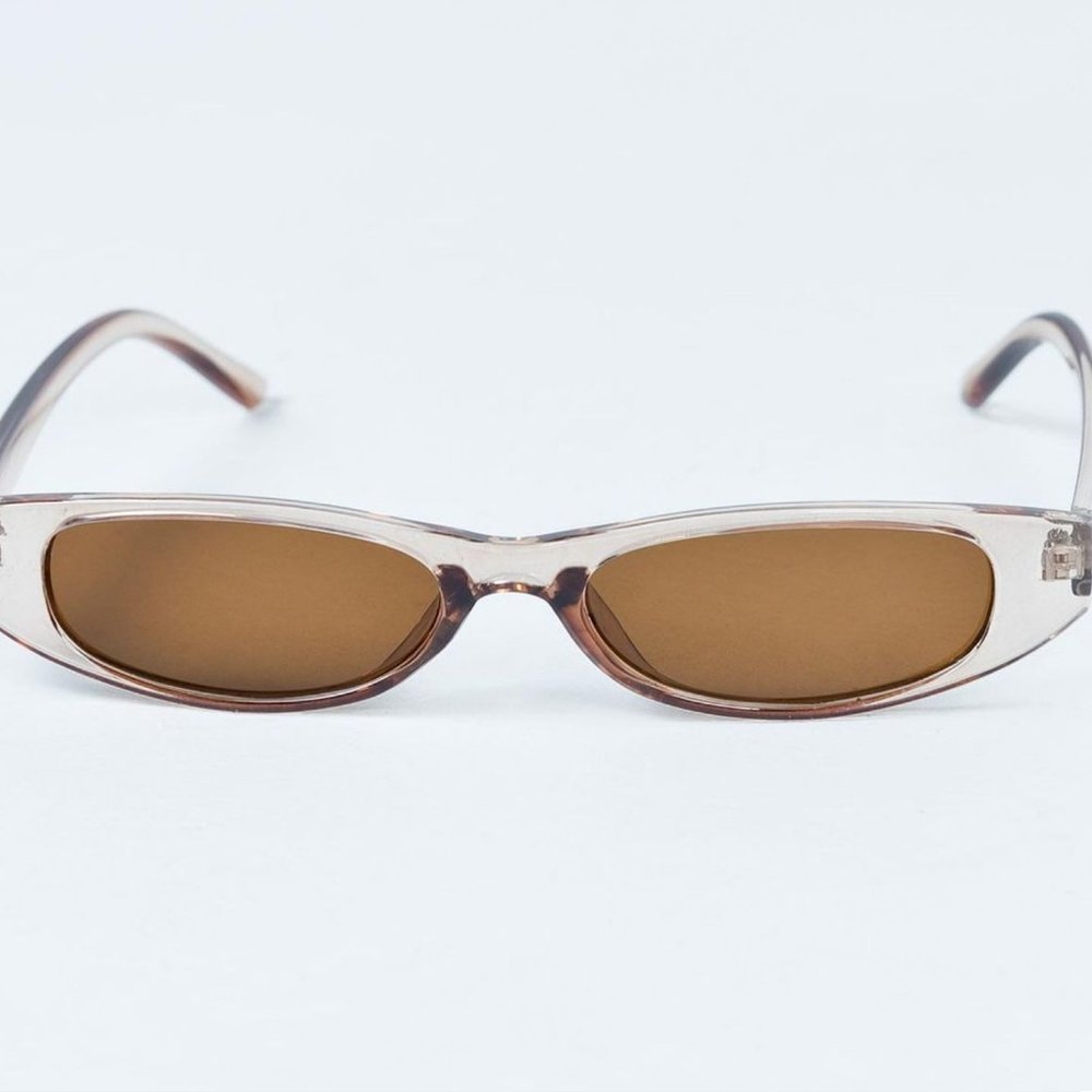 NEW Retro Slimline Sunglasses Sexy and Cool! - Picture 3 of 4